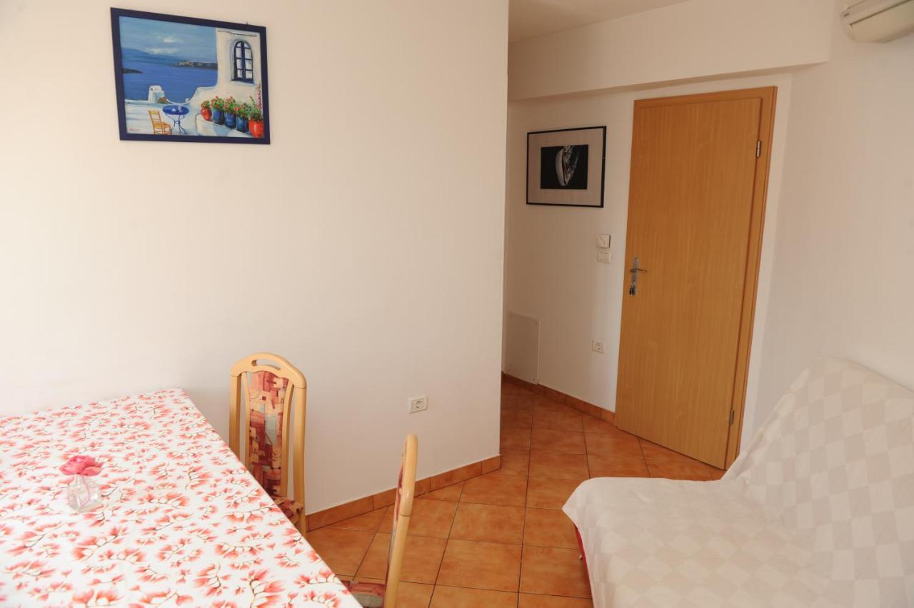 Apartma Lavela Izola Eksteriør bilde
